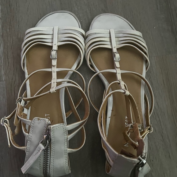 Nine West Shoes - Women’s Nine West White Strappy Sandals